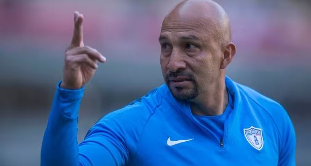 Cruz Azul: Gran fracaso del Conejo Pérez; no llega Radamel Falcao