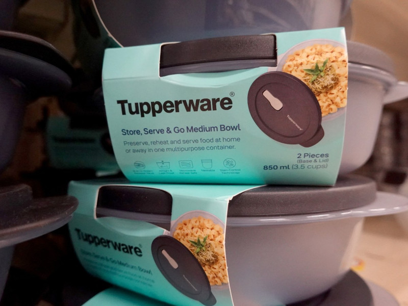 Tupperware aún respira, víctima de las cajas gratuitas de comida