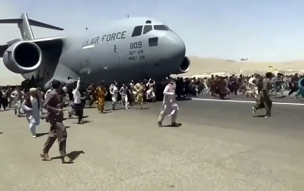 Trump plantea cambio de régimen en Irán